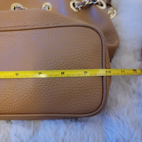 Michael Kors Cognac Pebbled leather Frankie Bucket Bag - Picture 13 of 14